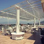 Отель Paradiso Кастелламмаре-ди-Стабия