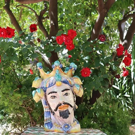 מלון Paradiso קסטלמרה די סטביה