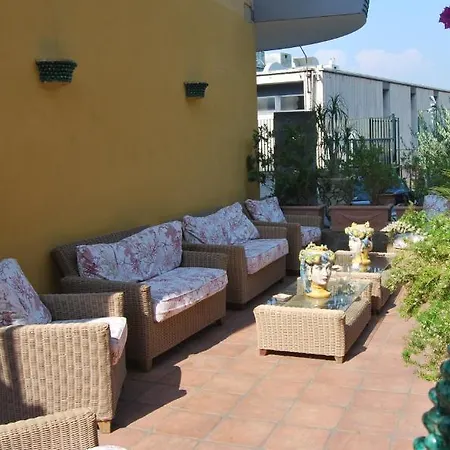 Paradiso Hotel